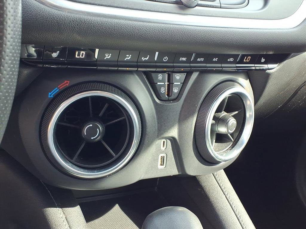 Used 2021 Chevrolet Blazer LT image 13