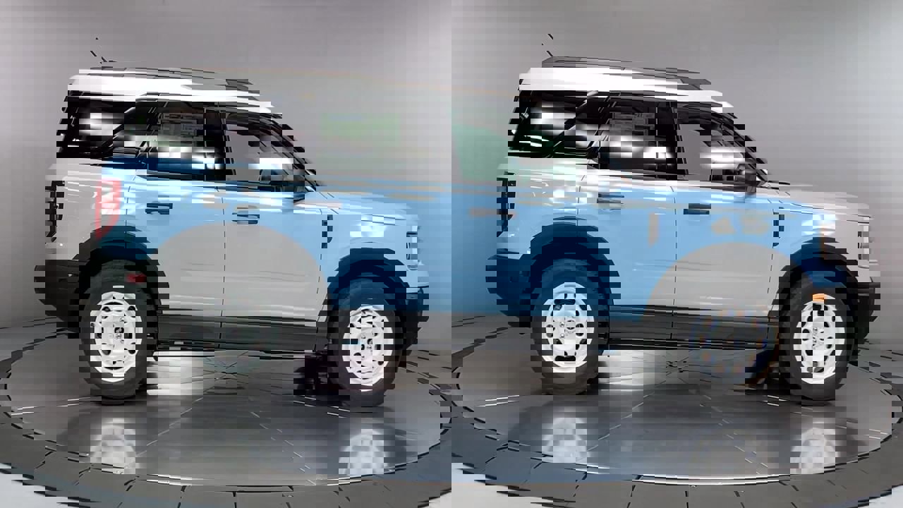 New 2025 Ford Bronco Sport Heritage w/ Convenience Package image 9