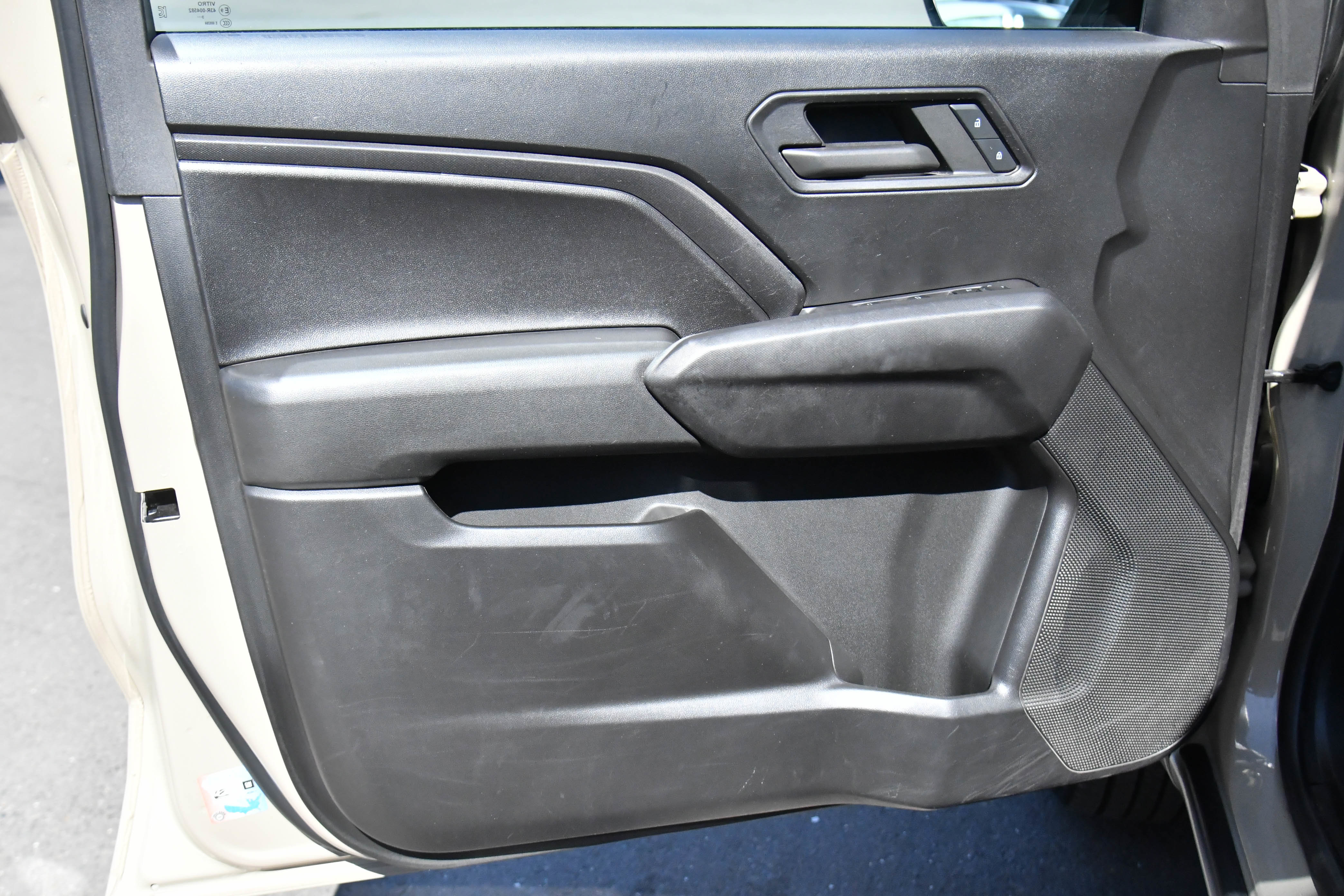 Used 2023 Chevrolet Colorado W/T RWD image 13