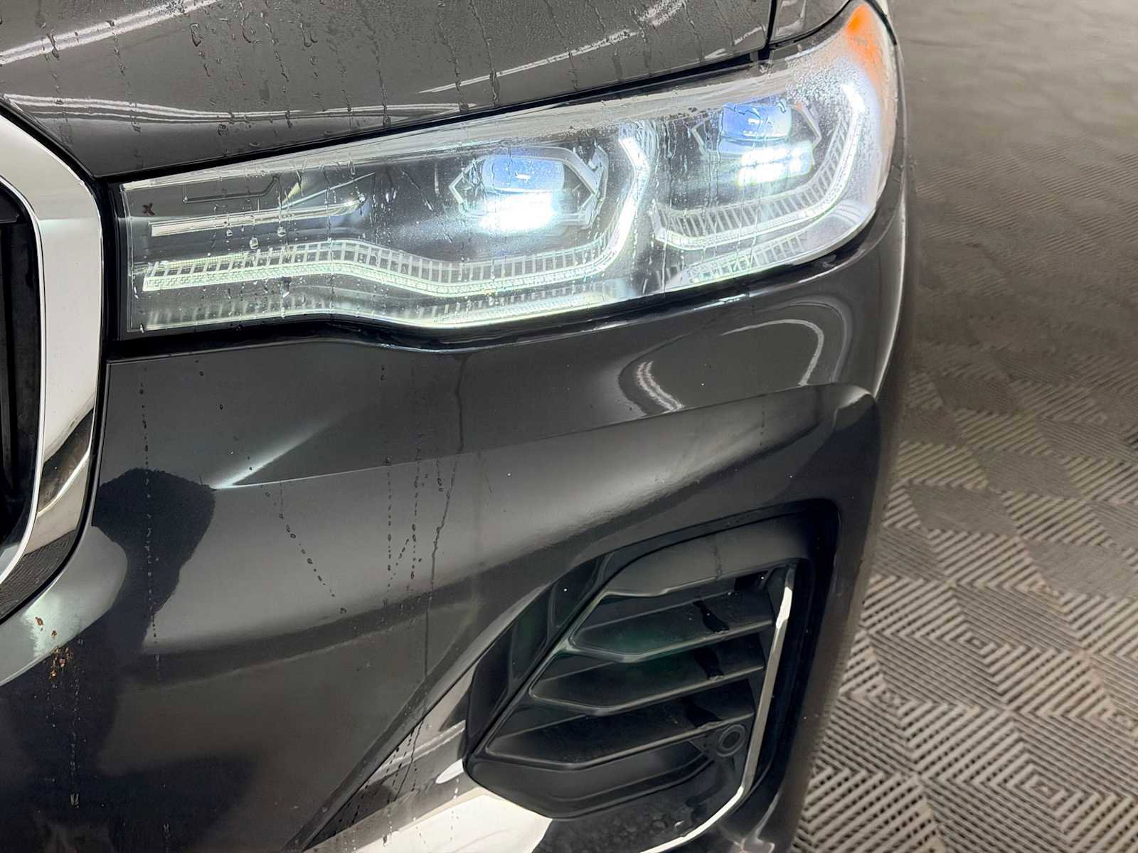 Used 2022 BMW X7 xDrive40i w/ Executive Package image 10