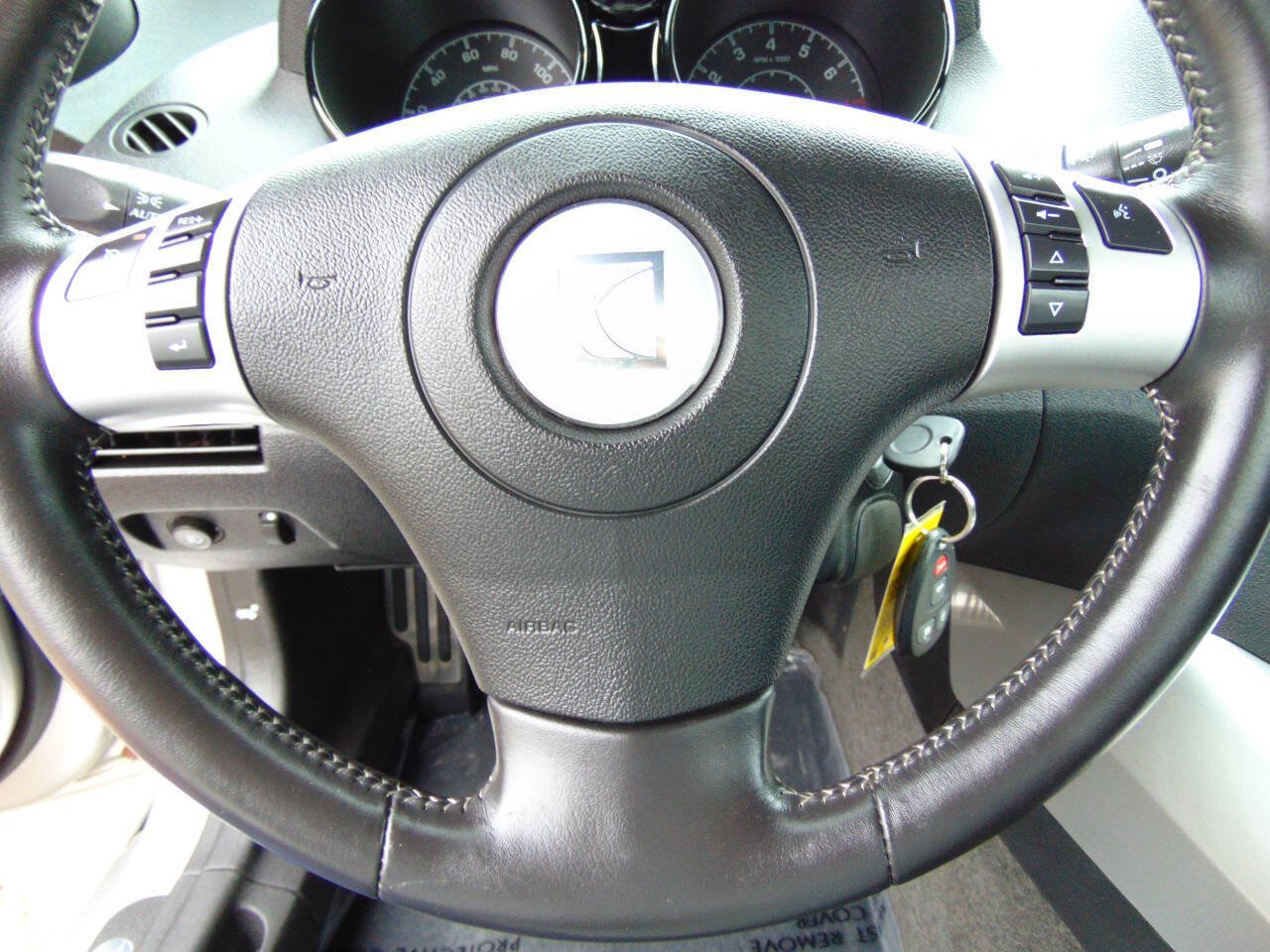 Used 2008 Saturn Sky w/ Premium Trim Package RWD image 14