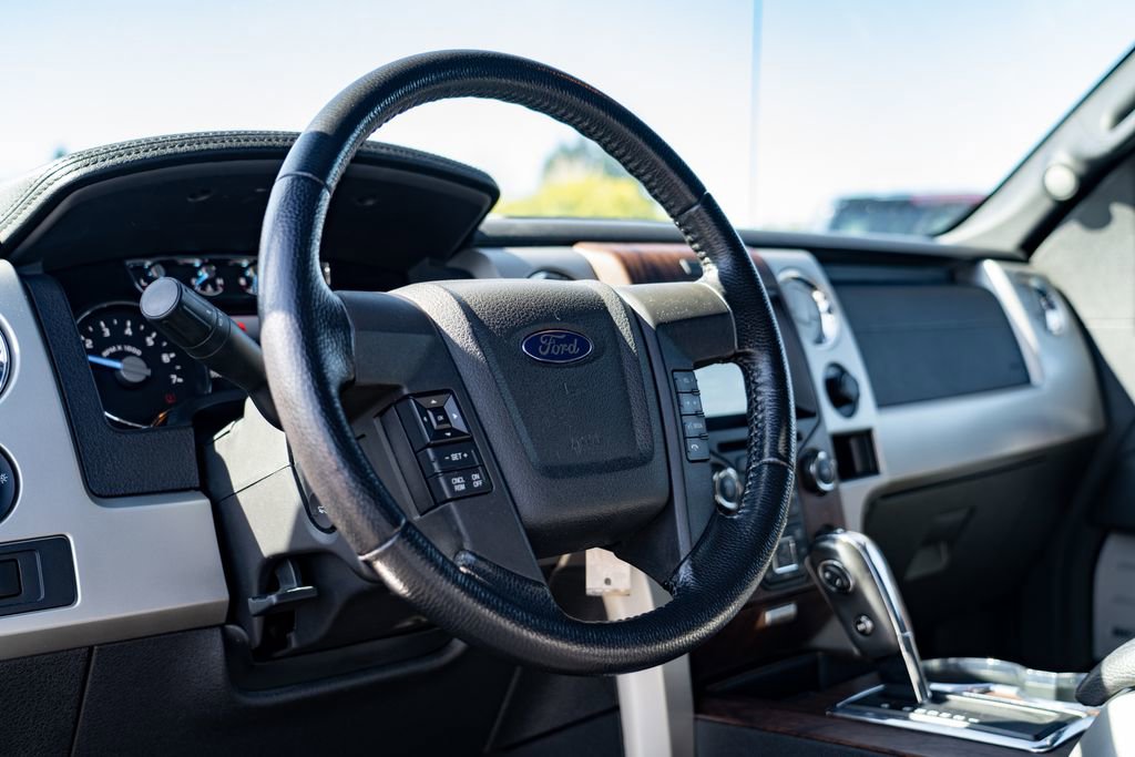 Used 2013 Ford F150 Lariat w/ Mid Equipment Group AWD/4WD image 13