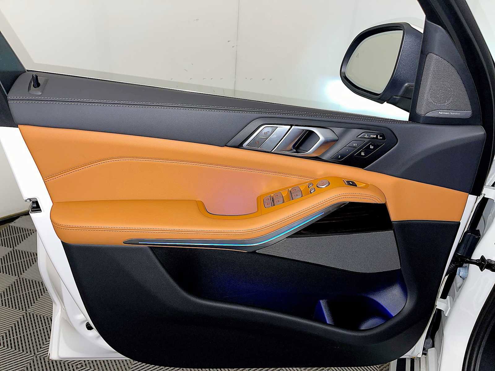 Used 2026 BMW X7 xDrive40i image 13