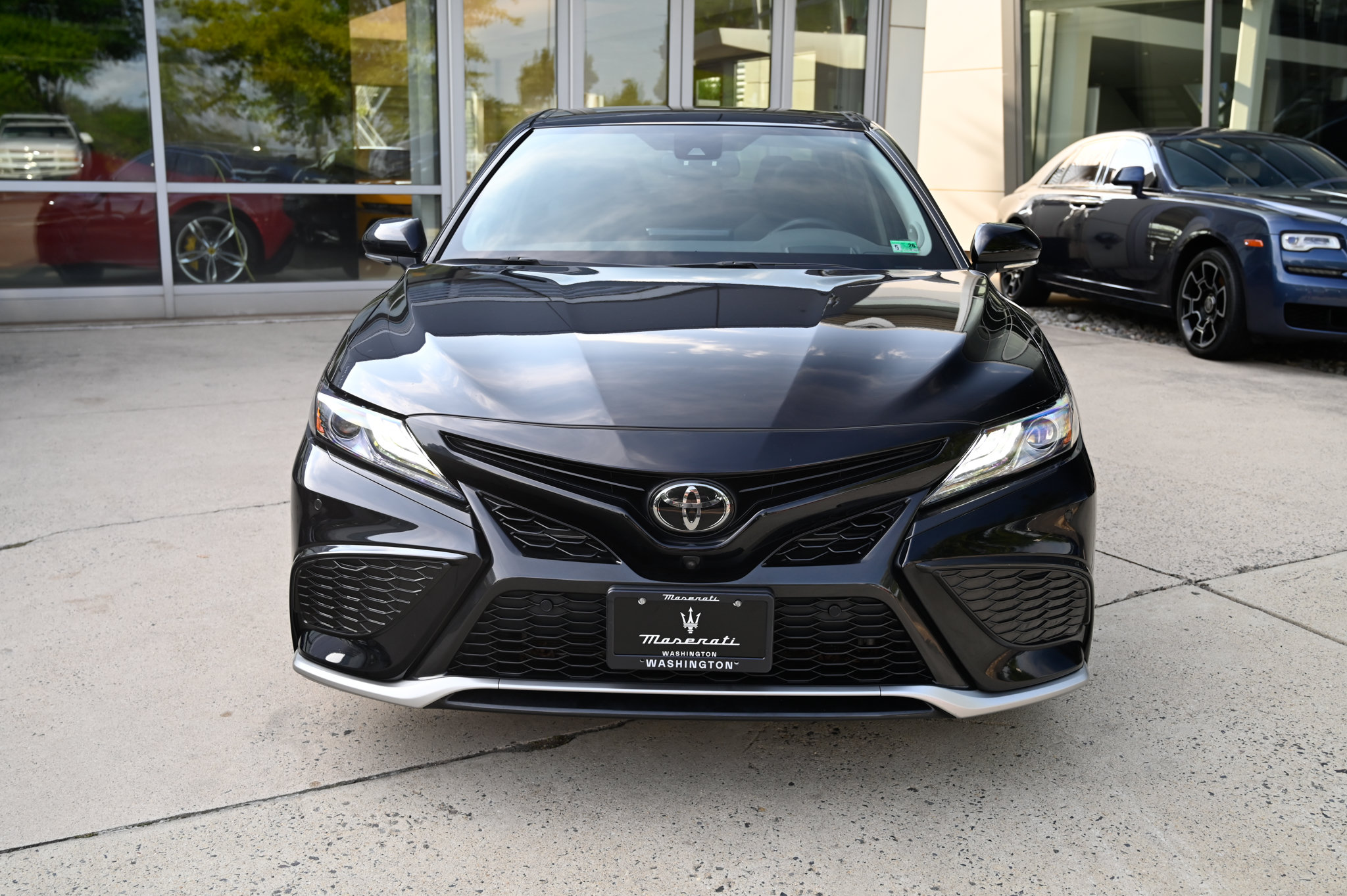 Used 2023 Toyota Camry XSE w/ Navigation Package FWD image 2