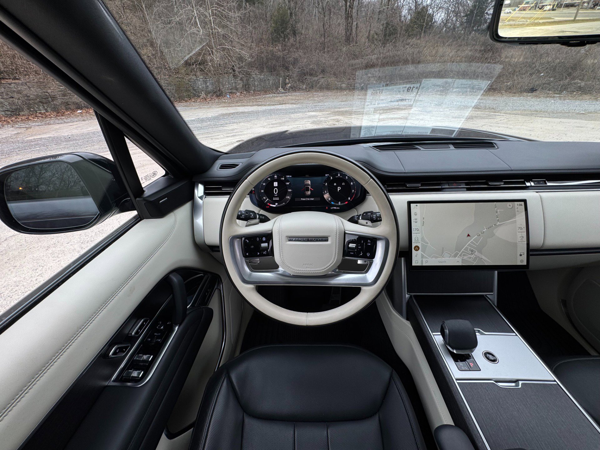 Used 2024 Land Rover Range Rover SE image 49