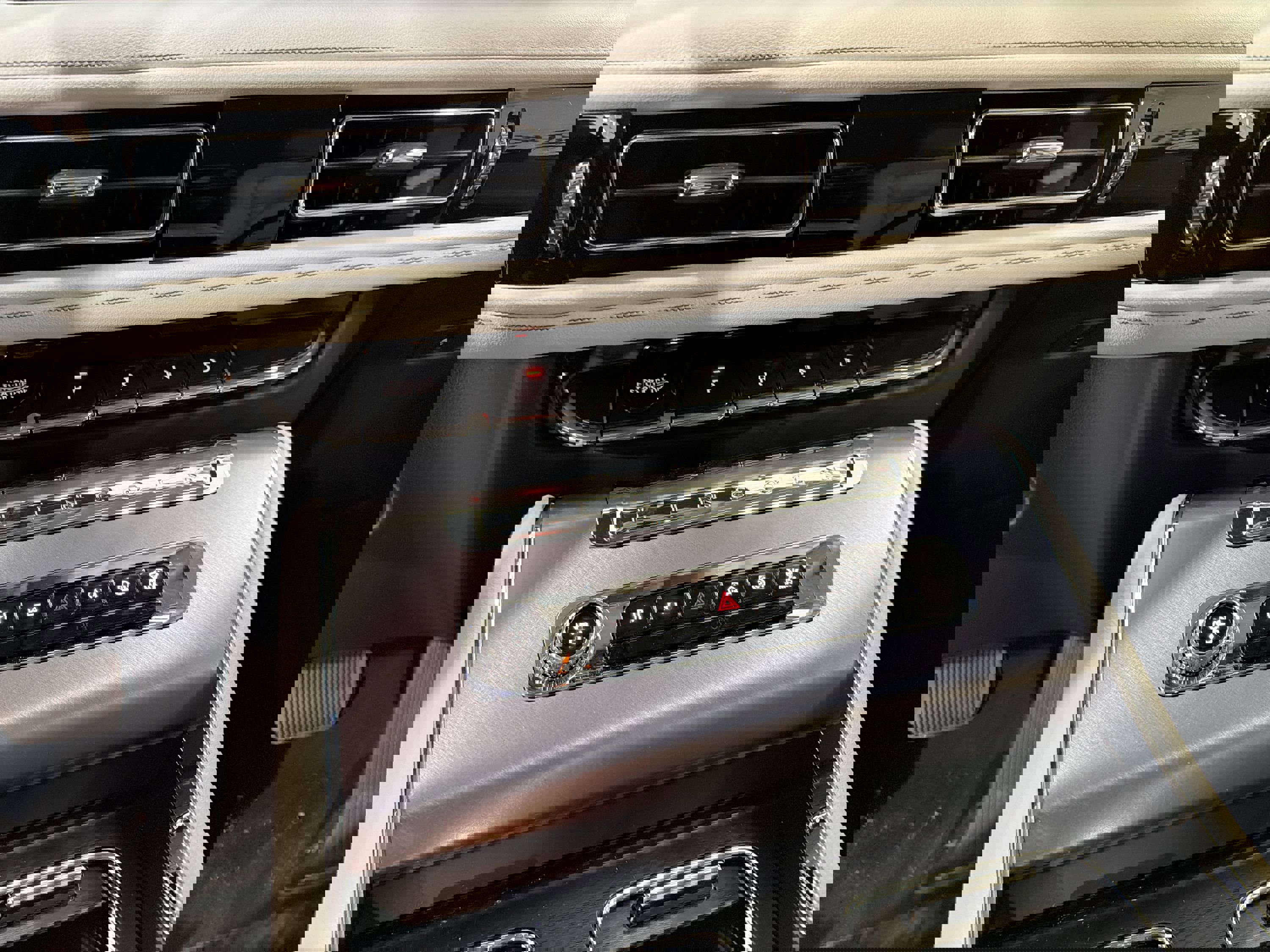 New 2026 Lincoln Aviator AWD image 21