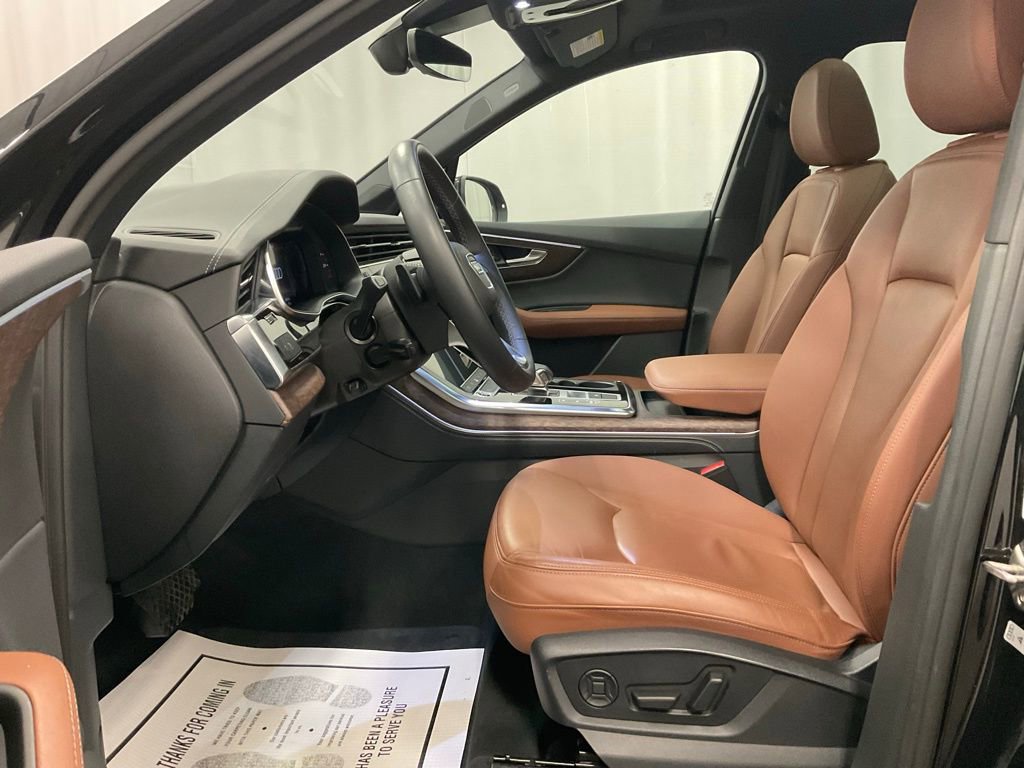 Used 2025 Audi Q7 3.0T Premium Plus image 13