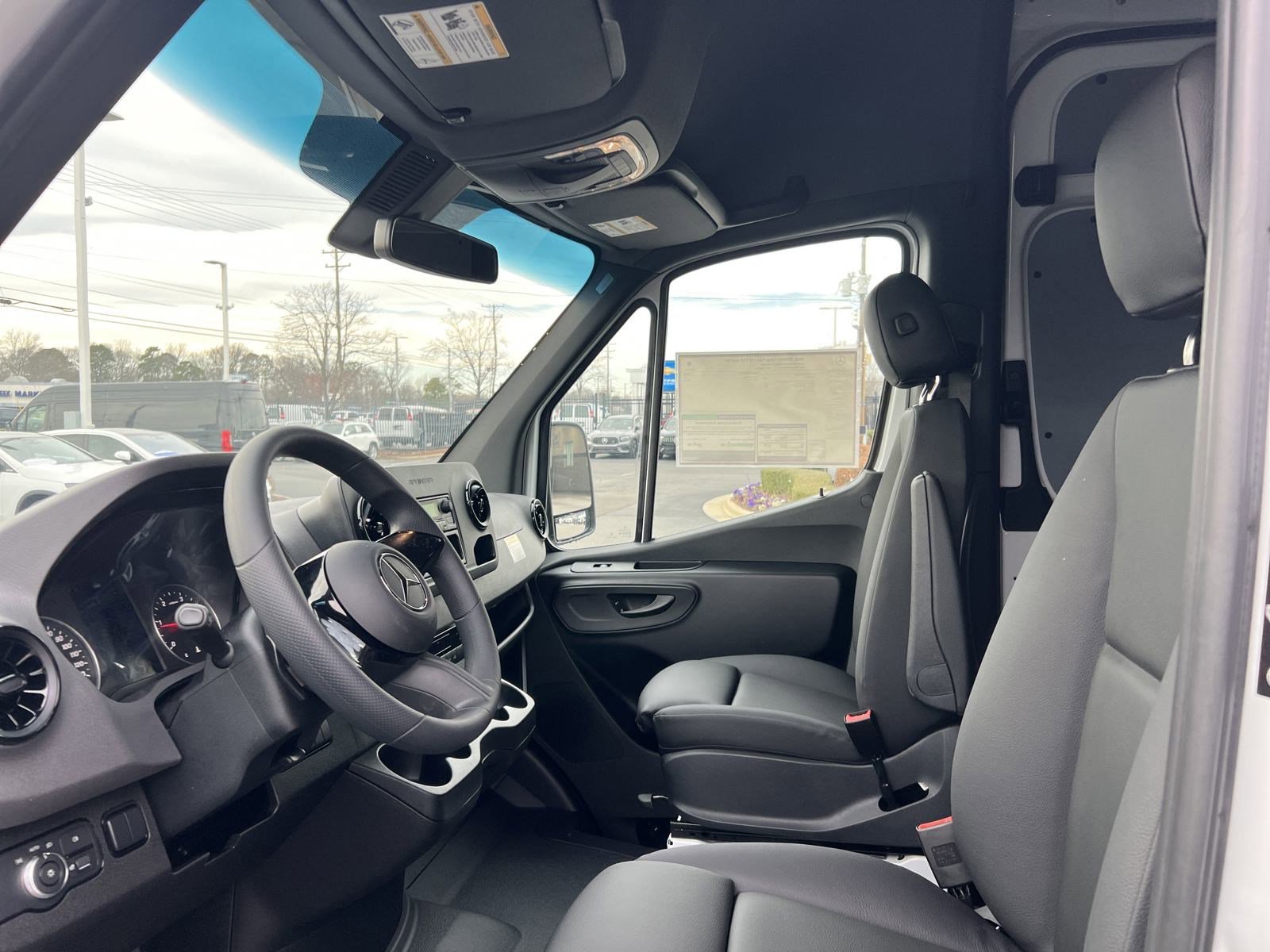 New 2025 Mercedes-Benz Sprinter 3500 image 17