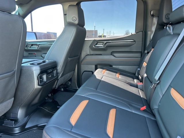 Used 2024 GMC Sierra 1500 AT4 w/ AT4 Premium Package image 28