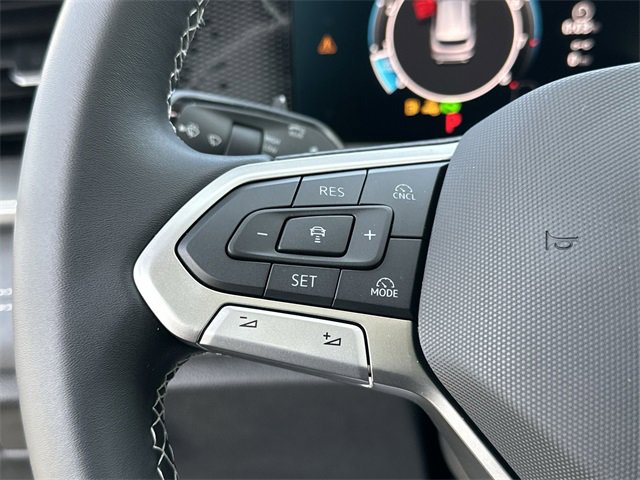 New 2026 Volkswagen Tiguan SE image 18