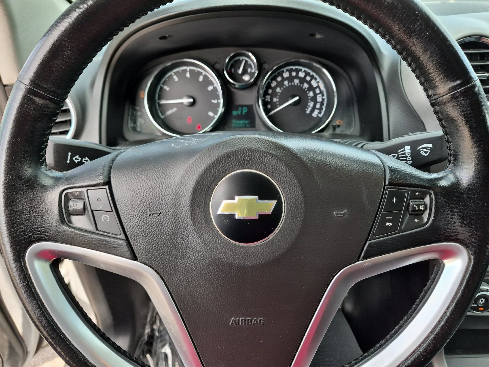 Used 2014 Chevrolet Captiva Sport LT FWD image 19