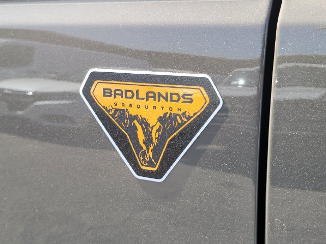 New 2026 Ford Bronco Badlands w/ Wildtrak Package AWD/4WD image 6