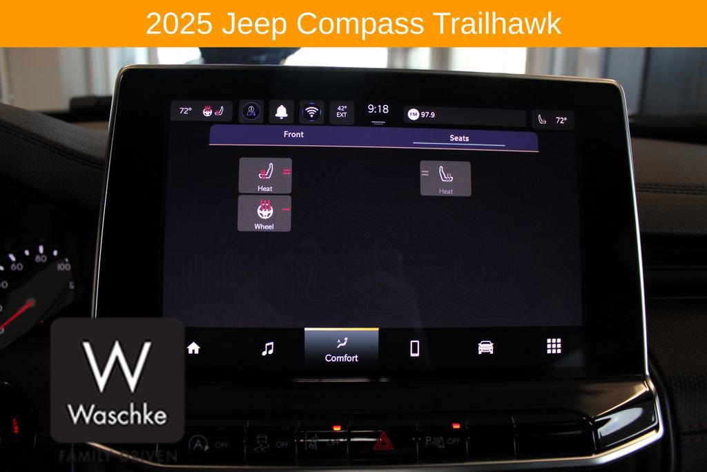 Used 2025 Jeep Compass Trailhawk w/ Trailhawk Convenience Group AWD/4WD image 50