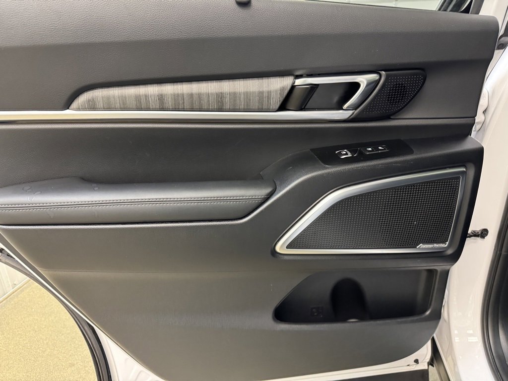 Used 2024 Kia Telluride SX Prestige image 15