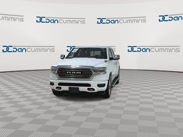 Used 2022 RAM 1500 Limited w/ Body Color Bumper Group AWD/4WD image 3