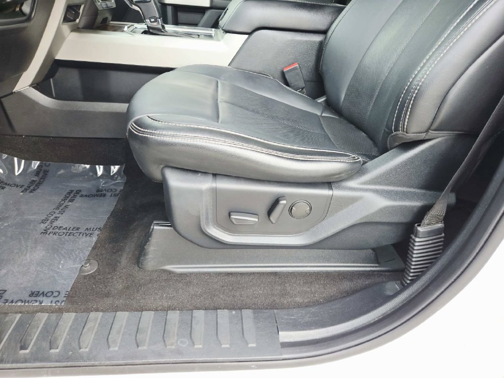 Used 2019 Ford F150 Lariat w/ Equipment Group 502A Luxury AWD/4WD image 44