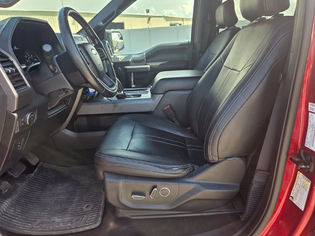 Used 2017 Ford F150 XLT w/ Equipment Group 302A Luxury AWD/4WD image 9