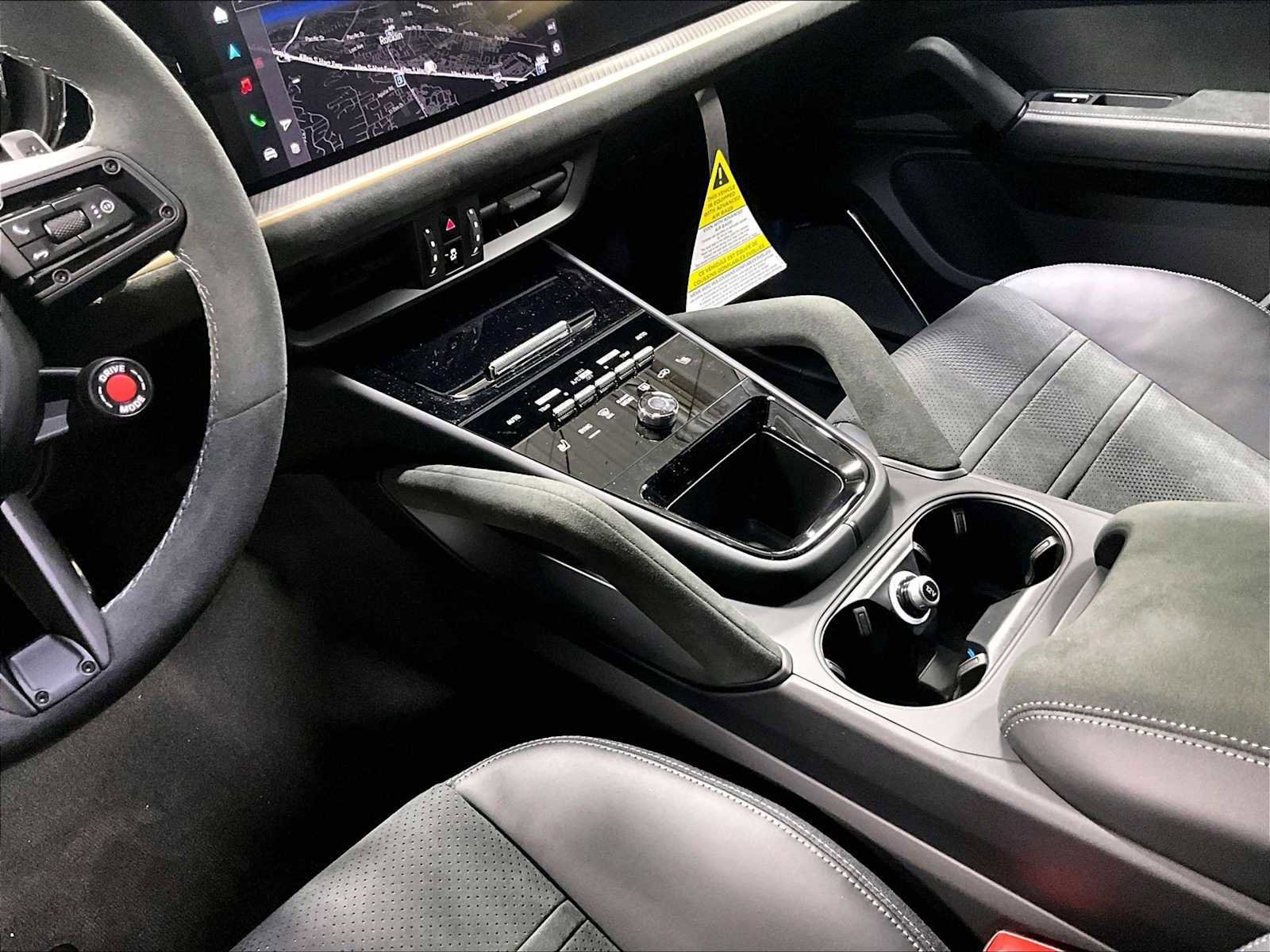 New 2026 Porsche Cayenne Turbo GT image 17