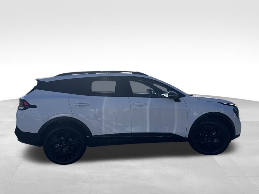 Used 2025 Kia Sportage X-Line image 11