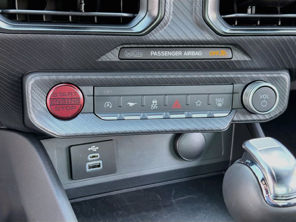 Used 2026 Ford Mustang Coupe RWD image 13
