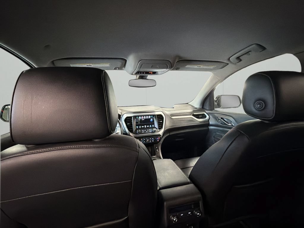 Used 2017 GMC Acadia SLT AWD/4WD image 48
