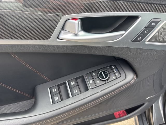 Used 2018 Genesis G80 3.3T Sport AWD/4WD image 28