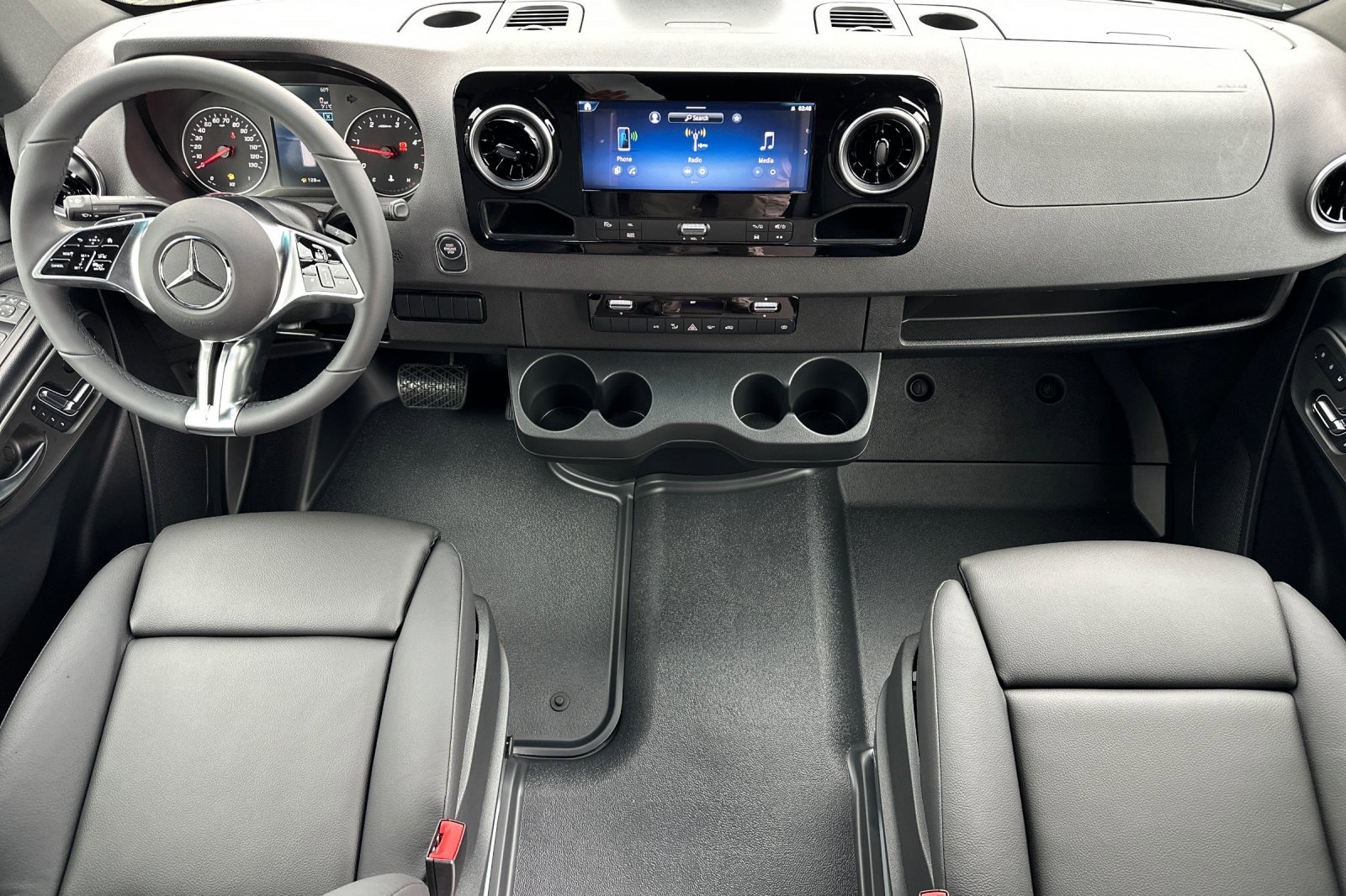 New 2026 Mercedes-Benz Sprinter 2500 image 12