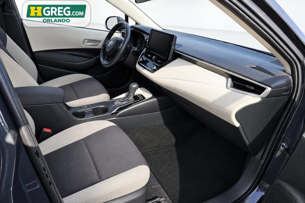 Used 2023 Toyota Corolla LE FWD image 7