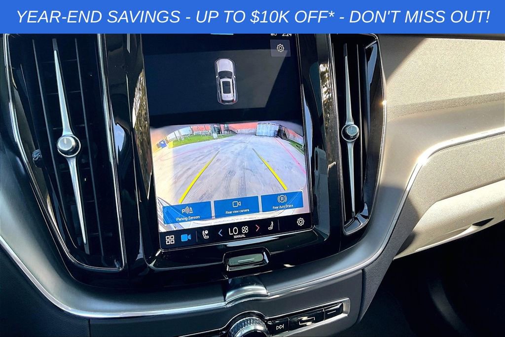 Used 2025 Volvo XC60 B5 Core w/ Protection Package Premier image 29