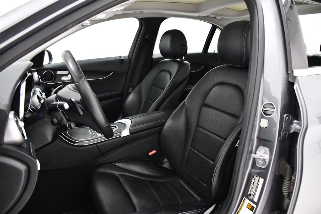 Certified 2017 Mercedes-Benz C 300 4MATIC Sedan image 19