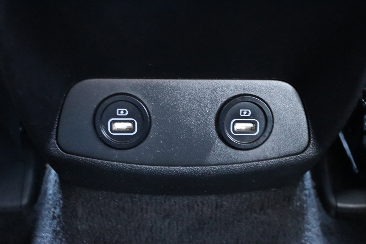 Used 2023 Hyundai Santa Fe SEL Convenience image 21