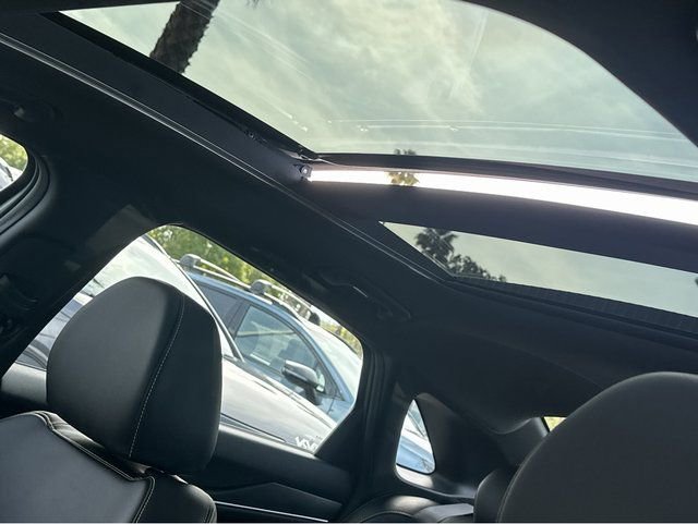 Certified 2025 Kia K5 GT w/ GT1 Package image 14