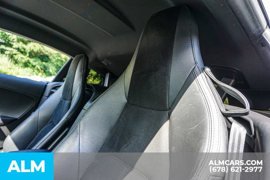 Used 2020 Jaguar F-TYPE Coupe RWD image 17