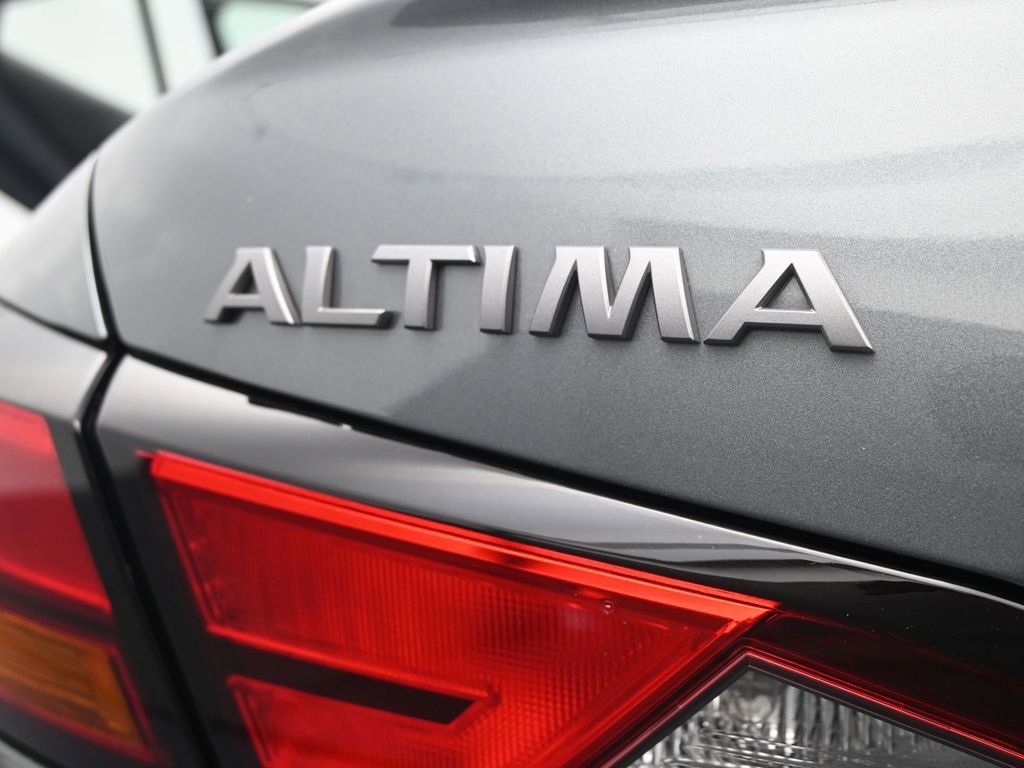 Used 2024 Nissan Altima 2.5 SV image 42