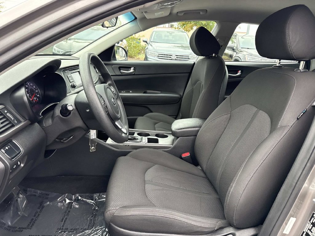 Used 2017 Kia Optima LX FWD image 10