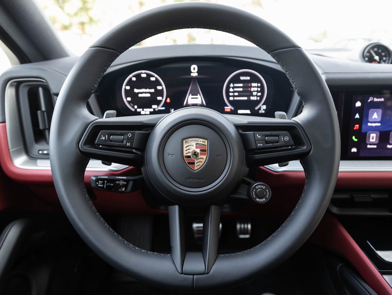 Used 2026 Porsche Cayenne S image 13