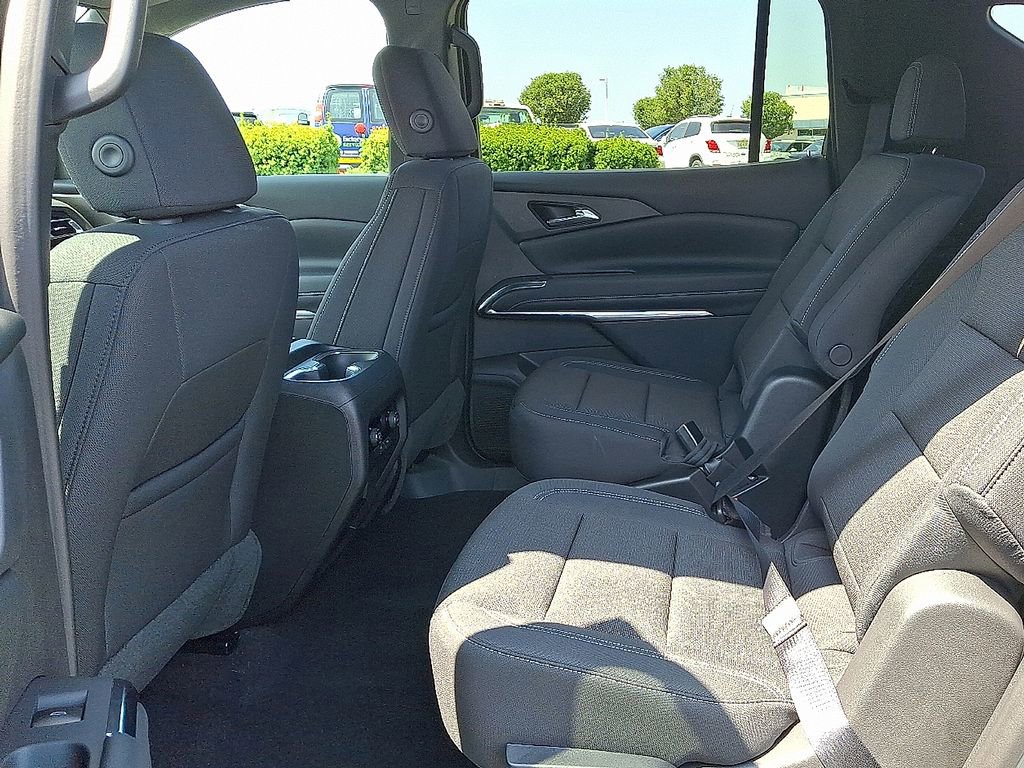 New 2026 Chevrolet Traverse LT w/ Driver Confidence Package image 6