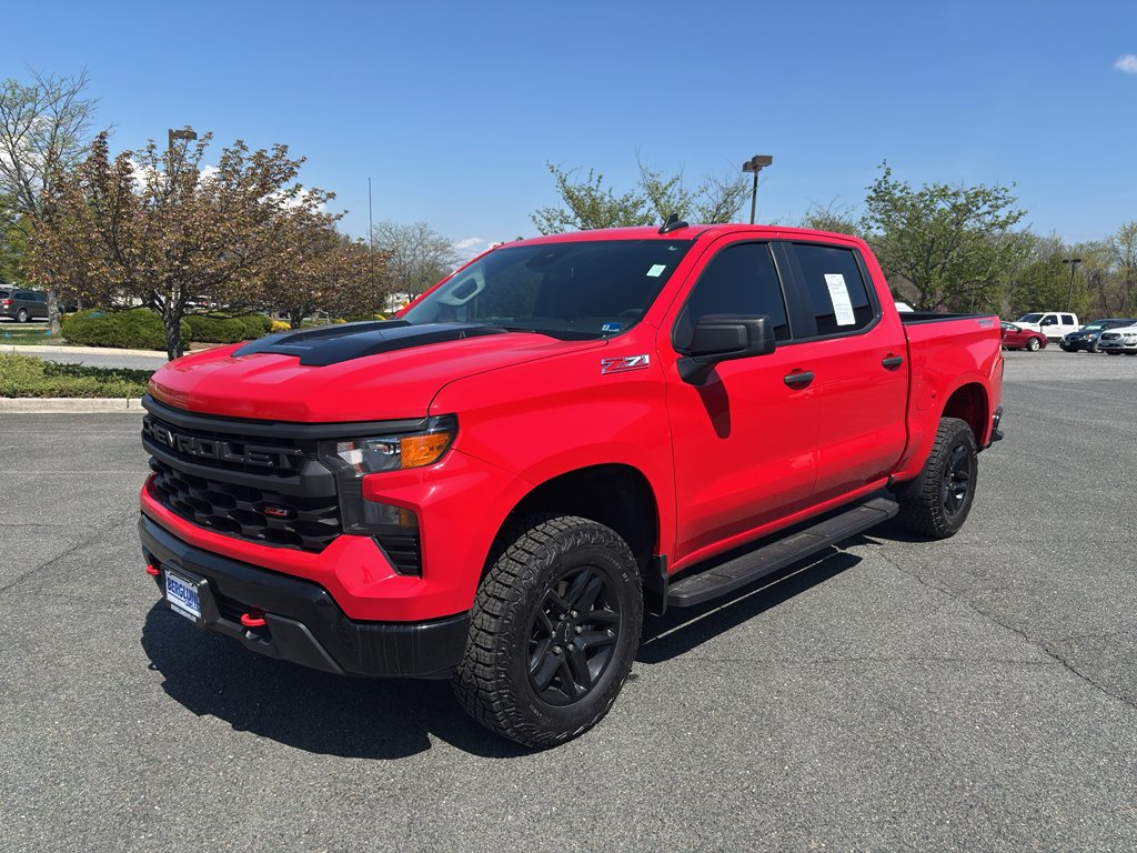Used 2024 Chevrolet Silverado 1500 Custom Trail Boss image 1