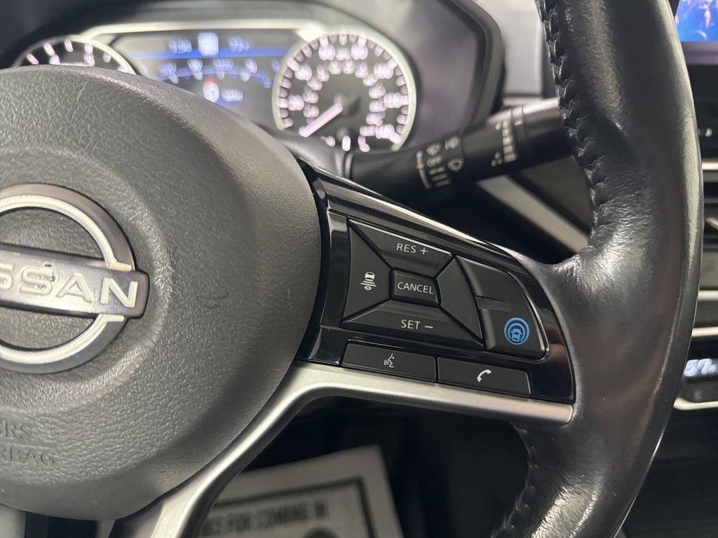 Used 2023 Nissan Altima 2.5 SL FWD image 23