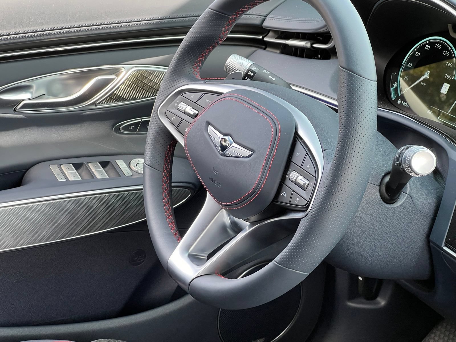 Used 2023 Genesis GV70 2.5T w/ Sport Prestige Package AWD/4WD image 40