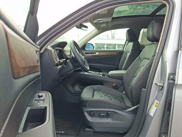 New 2026 Volkswagen Atlas SE image 6