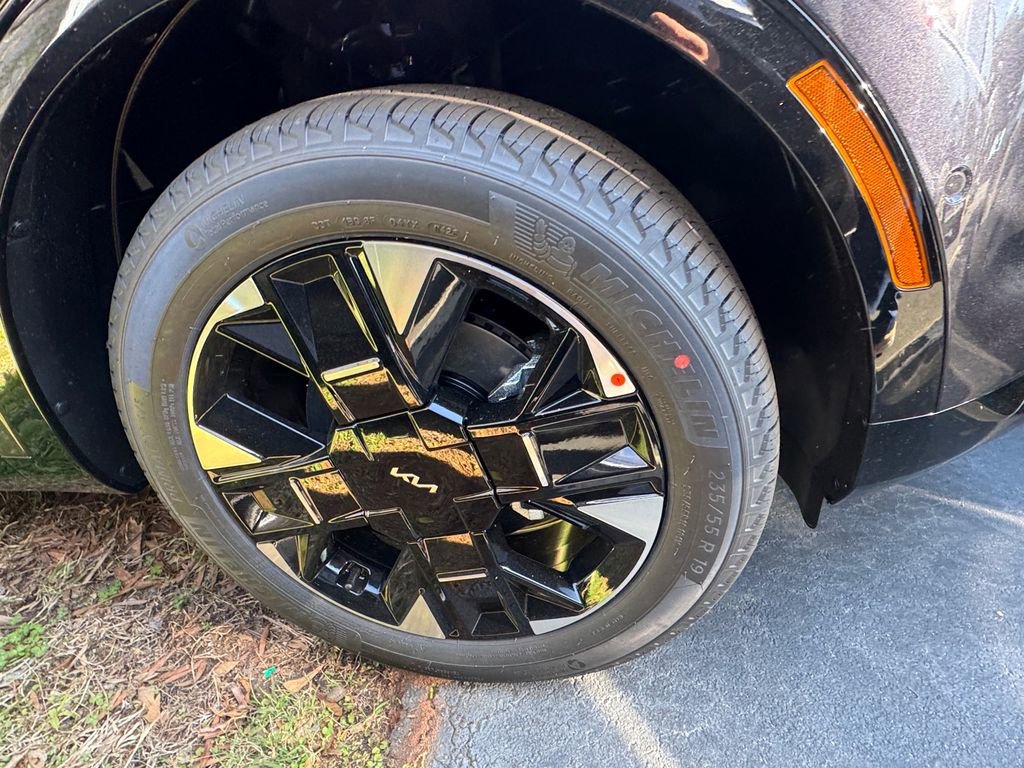 New 2026 Kia Sportage SX image 2