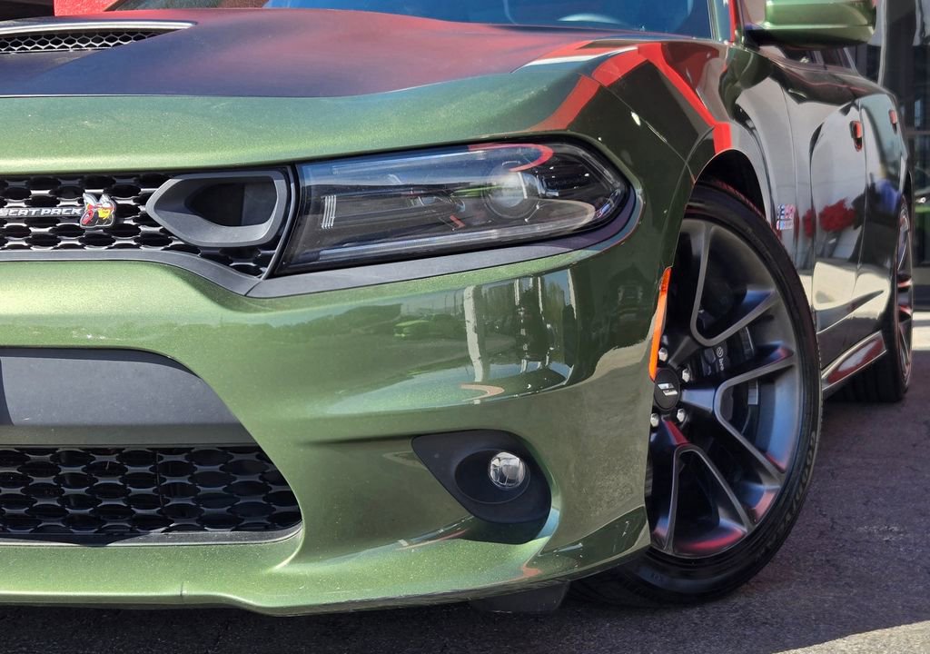 Used 2022 Dodge Charger Scat Pack w/ Plus Group RWD image 4