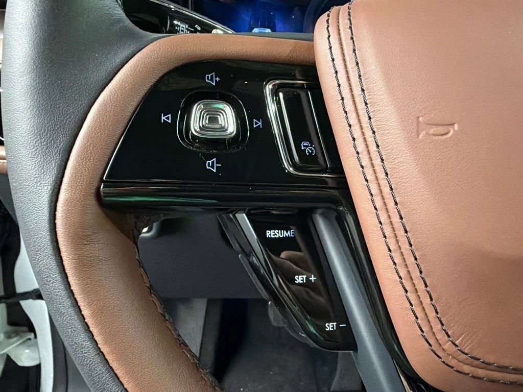 New 2026 Lincoln Aviator Reserve AWD/4WD image 17