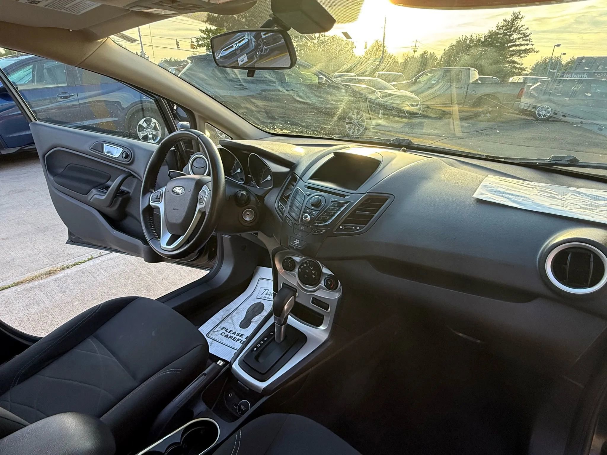 Used 2014 Ford Fiesta SE image 14