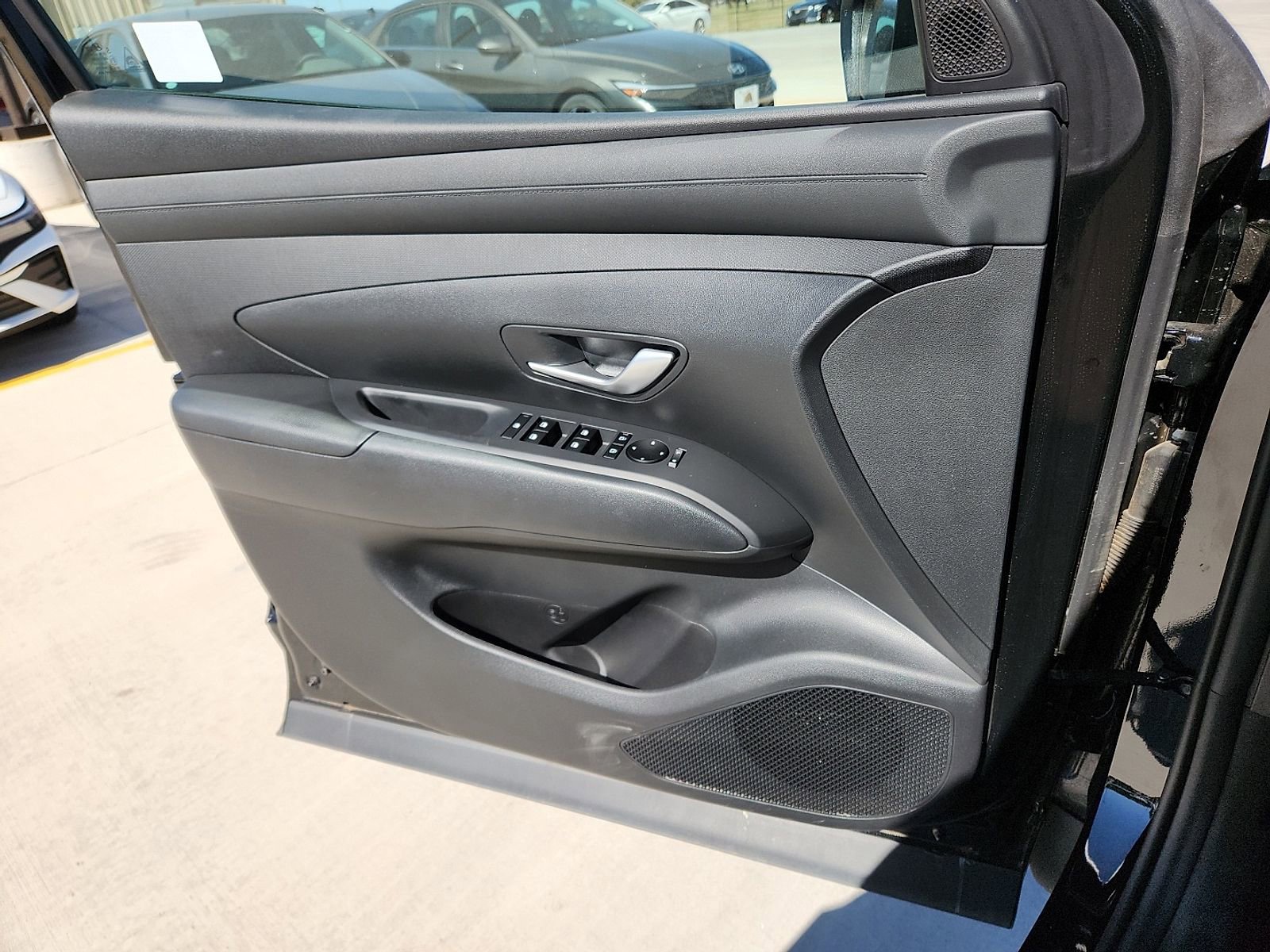 New 2025 Hyundai Tucson SEL FWD image 12