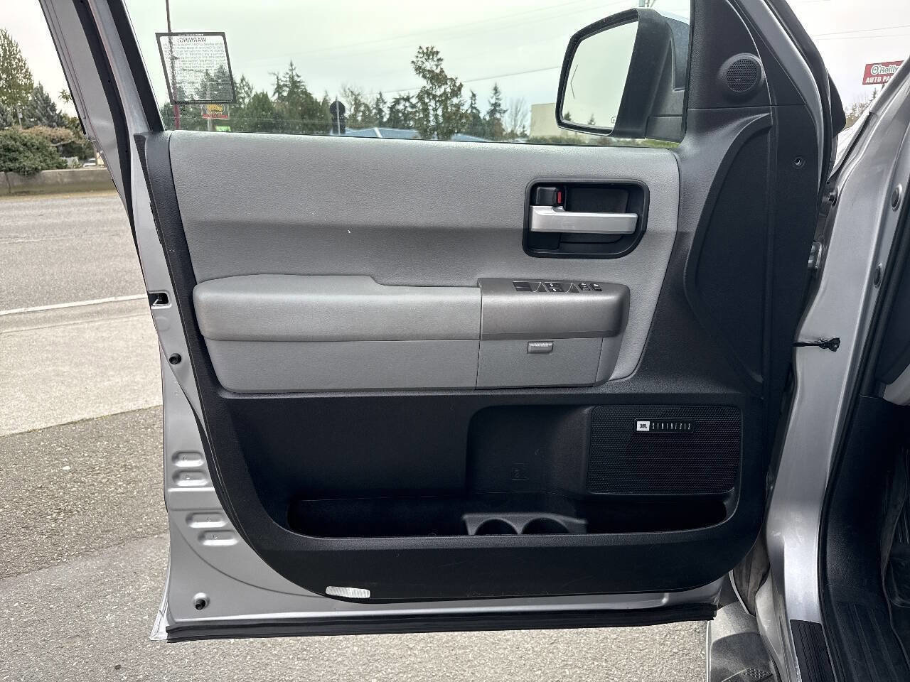 Used 2013 Toyota Sequoia Limited image 39