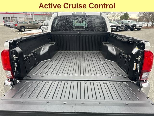 Certified 2018 Toyota Tacoma SR5 image 12