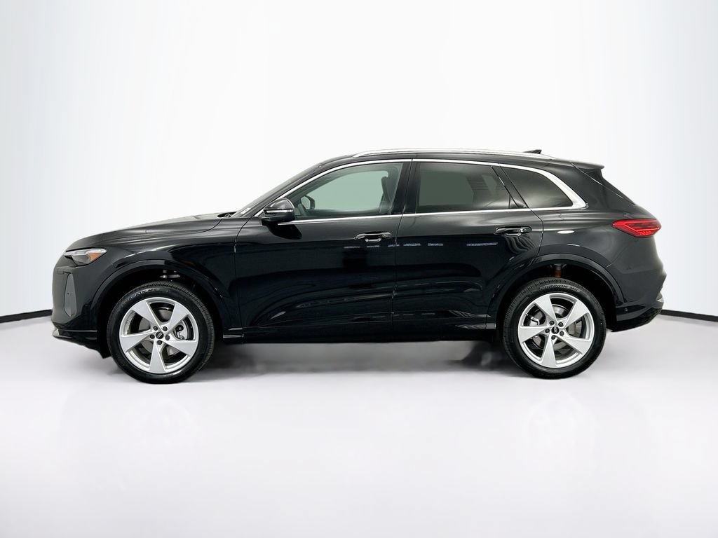 Used 2025 Audi Q5 Premium Plus AWD/4WD image 8