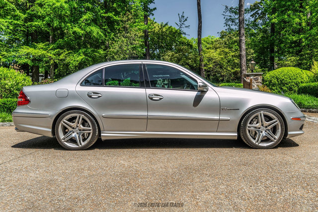 Used 2005 Mercedes-Benz E 55 AMG Sedan image 9